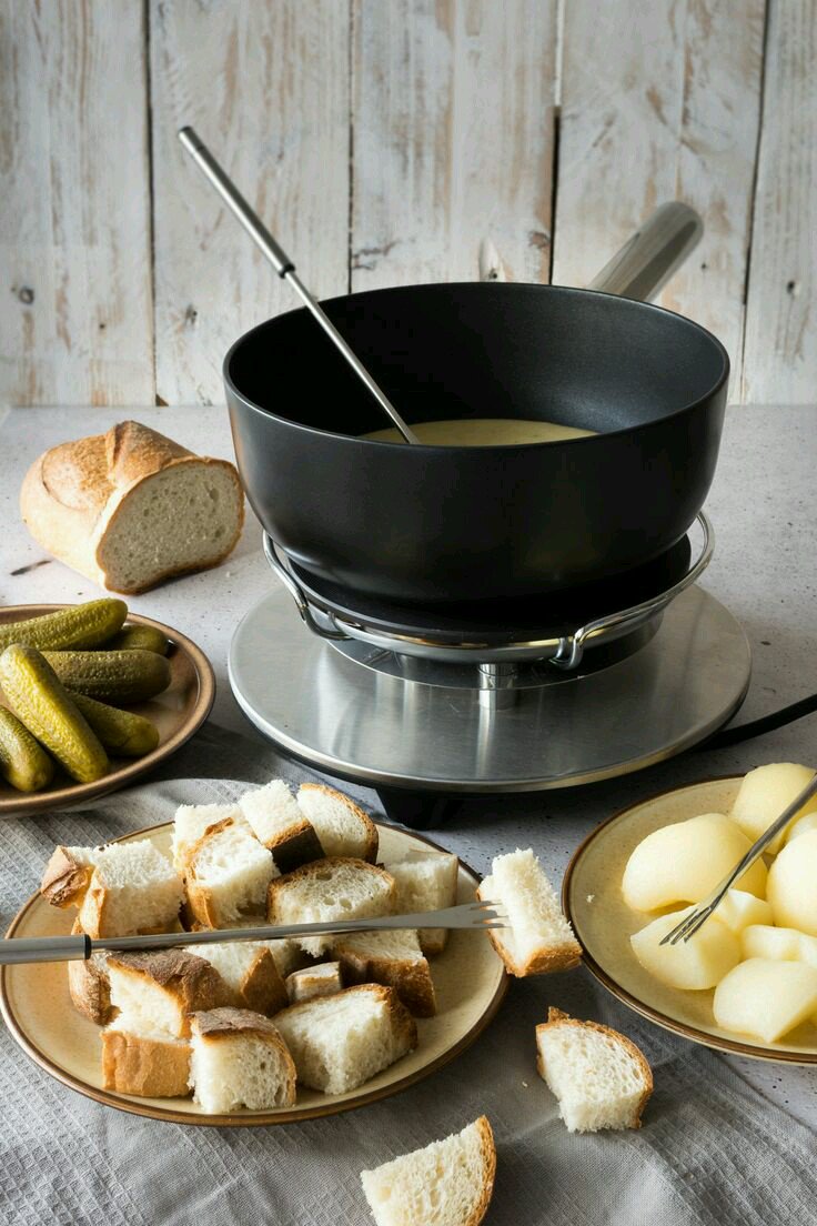 Foodinea's tweet photo. Foodie Dream Swis Fondue &amp; Switzerland
@ks_accelerator thank you guys!! 
#Foodie #Travel #FoodBlog https://t.co/WLenBxfqnU