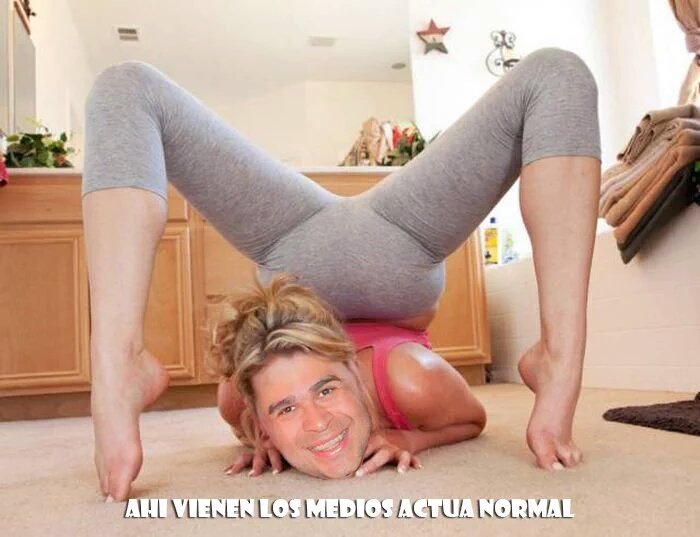 MixcoBran's tweet photo. @deguate ah pero Neto Bran sigue posando para la foto!!!!
Mixco está cada día peor @netobran https://t.co/PqZahQmITw