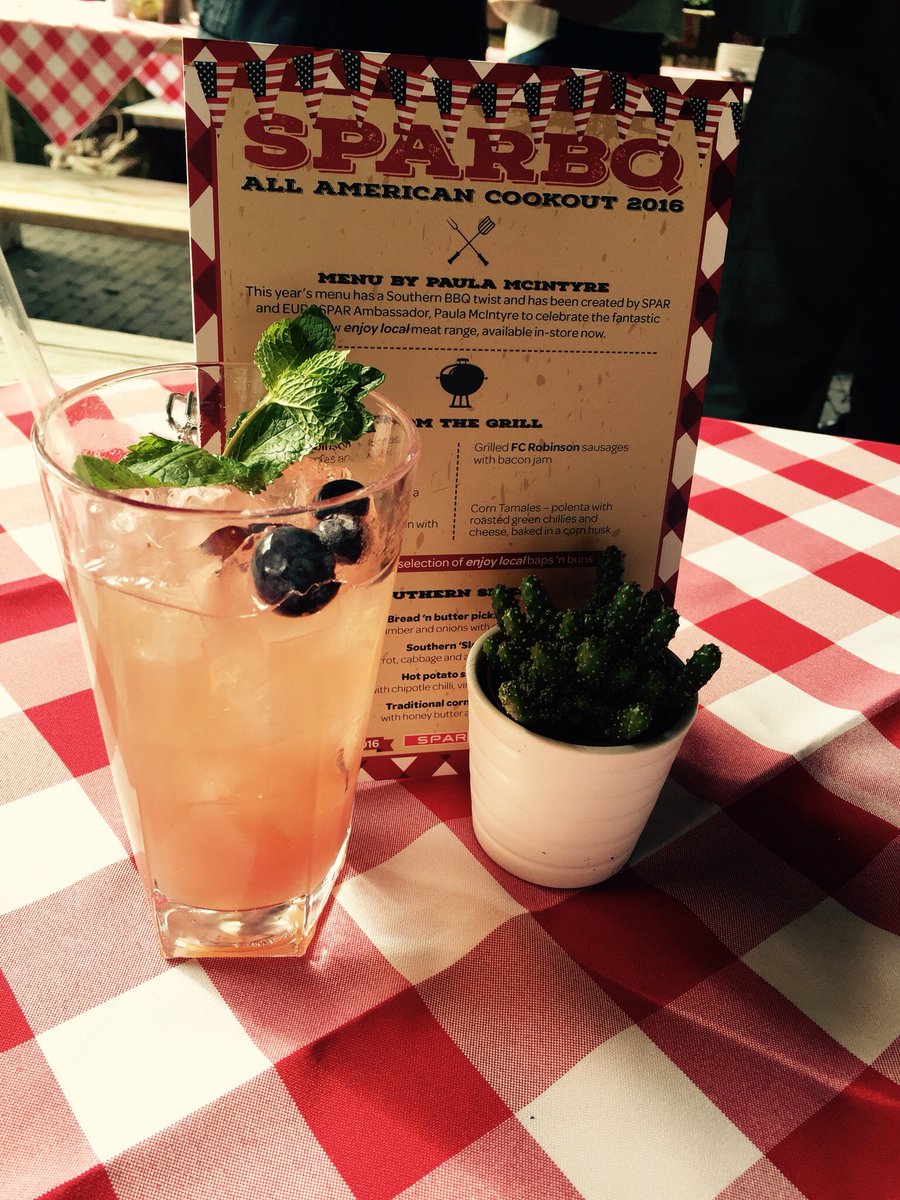 LADiffin's tweet photo. Need this cocktail on tap #HumpDay #SPARBQ2016 https://t.co/lOQUJknY2j