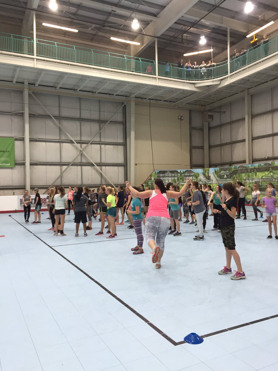 ashleyer44's tweet photo. Getting active #psd70 https://t.co/FctfF1Vfa3