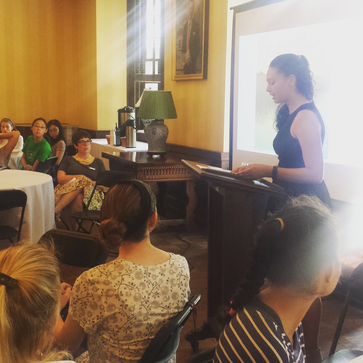 HathawayBrown's tweet photo. Thank you to the Creative Writing Honors students who shared their amazing year-end projects today. @HBWritingCenter https://t.co/Q4u4K3ataC