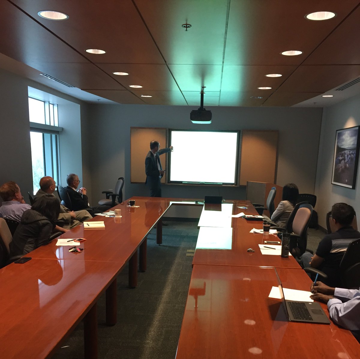DalRoweResearch (@roweresearch) on Twitter photo Mackay Seminar:<a href="/alimfatemi/">Ali Fatemi</a> & Martin Glaum on the moderating role of #ESG disclosure on valuation effects of #CSR Mackay Seminar:<a href="/alimfatemi/">Ali Fatemi</a> & Martin Glaum on the moderating role of #ESG disclosure on valuation effects of #CSR