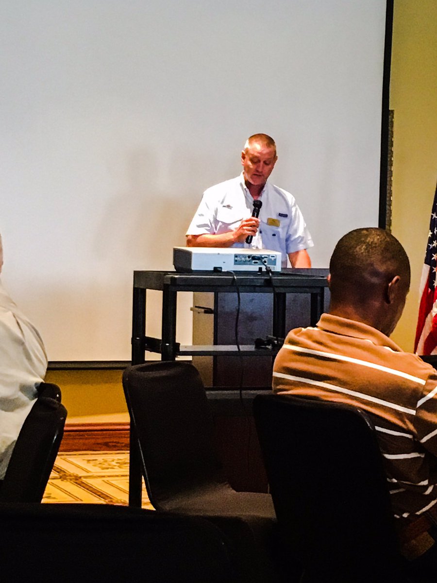 TateCountyExt's tweet image. Thank you Chip Blaylock of @sunbeltagexpo for joining us at the #MSUext Ag agents conference