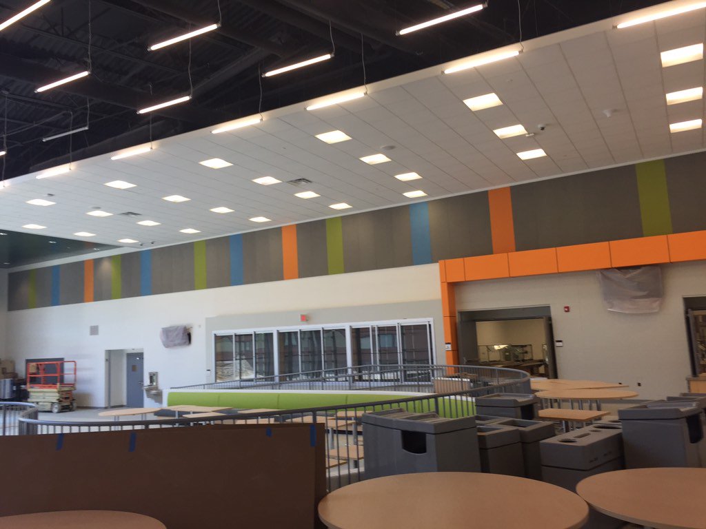 mrspelko's tweet photo. Update....SMS! Commons area! Auditorium! https://t.co/BJBwC1tEjx