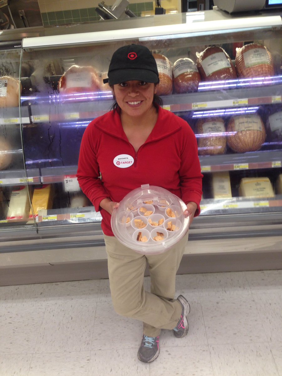ETLMattyIce's tweet photo. #TheFrid loves to sample! Judging by the reactions,our guests like it even more!#AlmostReadyForRound2 #DrivingSales https://t.co/ZMMnooZPdM