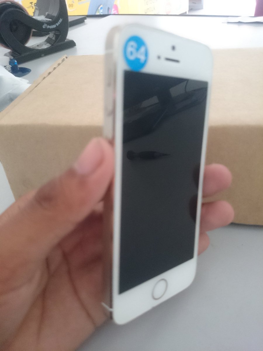 ruslanrahaman's tweet photo. IPhone 5s 64gb untuk dilepaskan buleh pm kito di no 0179778655 https://t.co/GqbBYEh0Jn