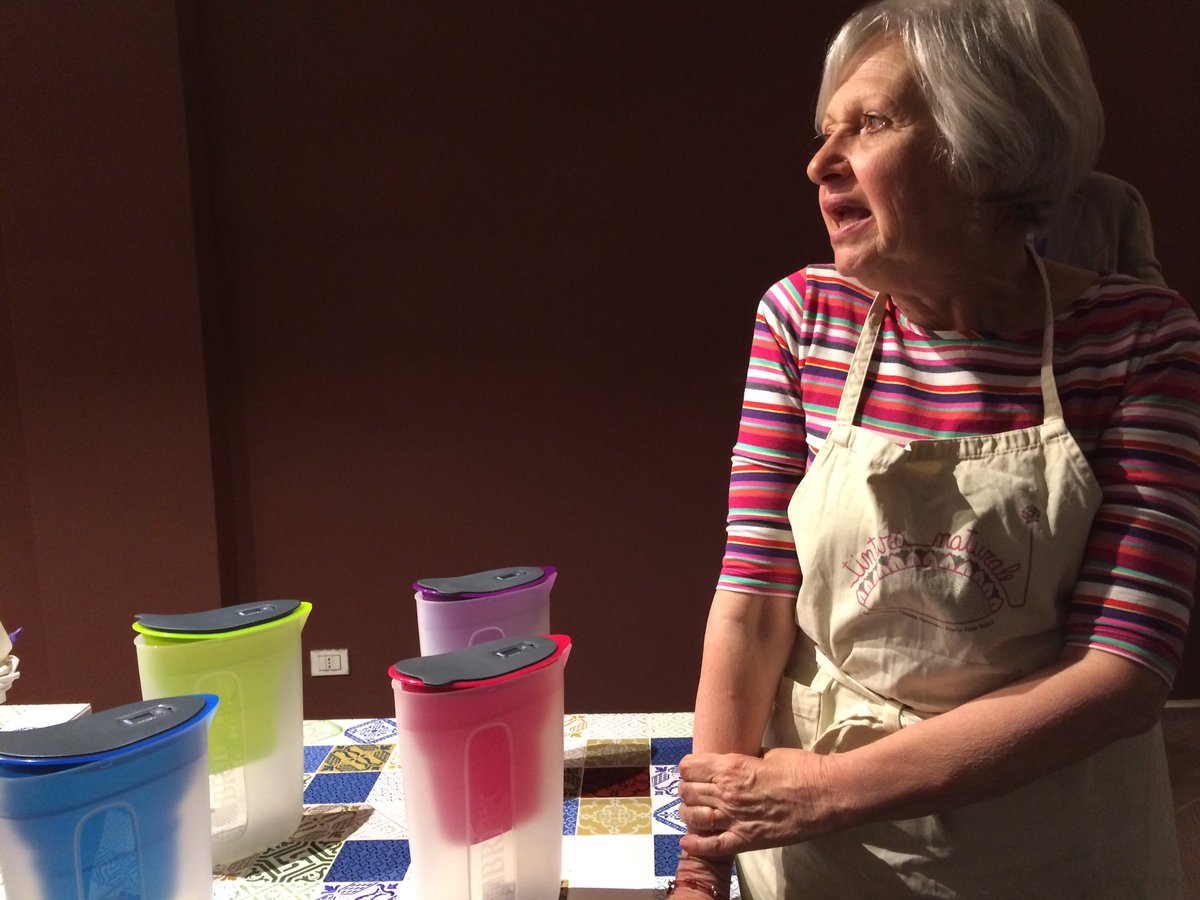 luciaiaiao's tweet photo. Cristina, master of "tinture naturali" i colori non avranno più segreti 💪🏻

#britafun #thinkyourwater #brita https://t.co/Xw4qeA0kaL
