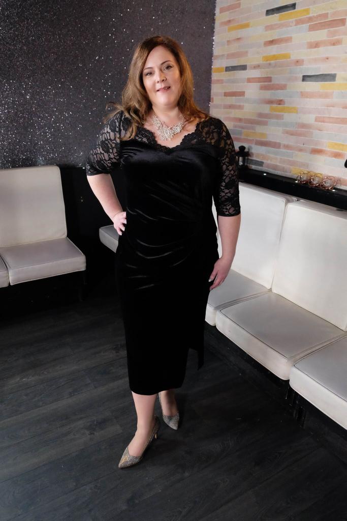 schazzer's tweet photo. #tryingtobeamodel #PlusSize #glamorous #SandJ https://t.co/kJJ22ATCsw