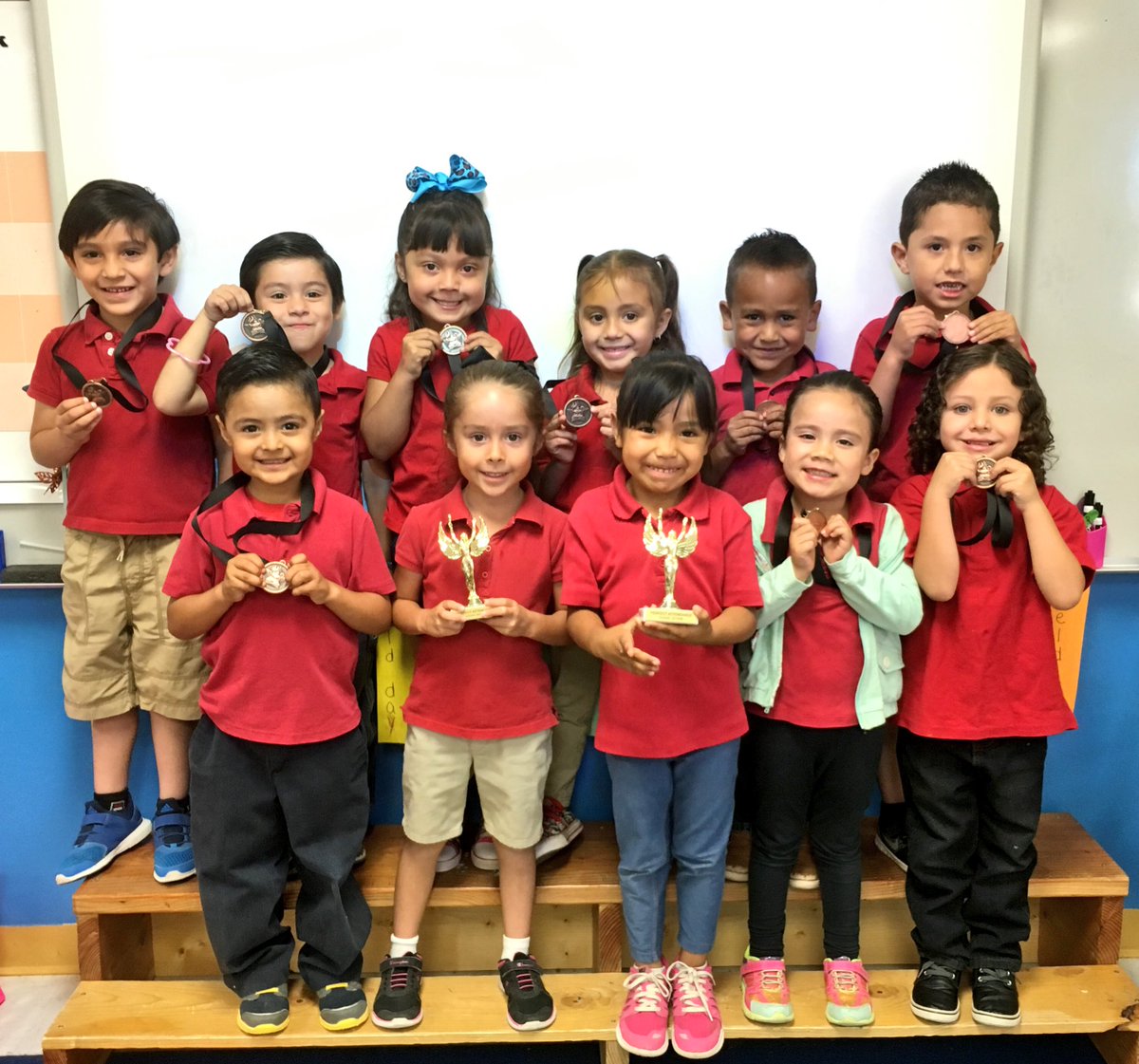 PCho_IES's tweet photo. My perfect and faithful attendance students! #pawpower #prekcubs🐾 https://t.co/HaB6qwXkfT