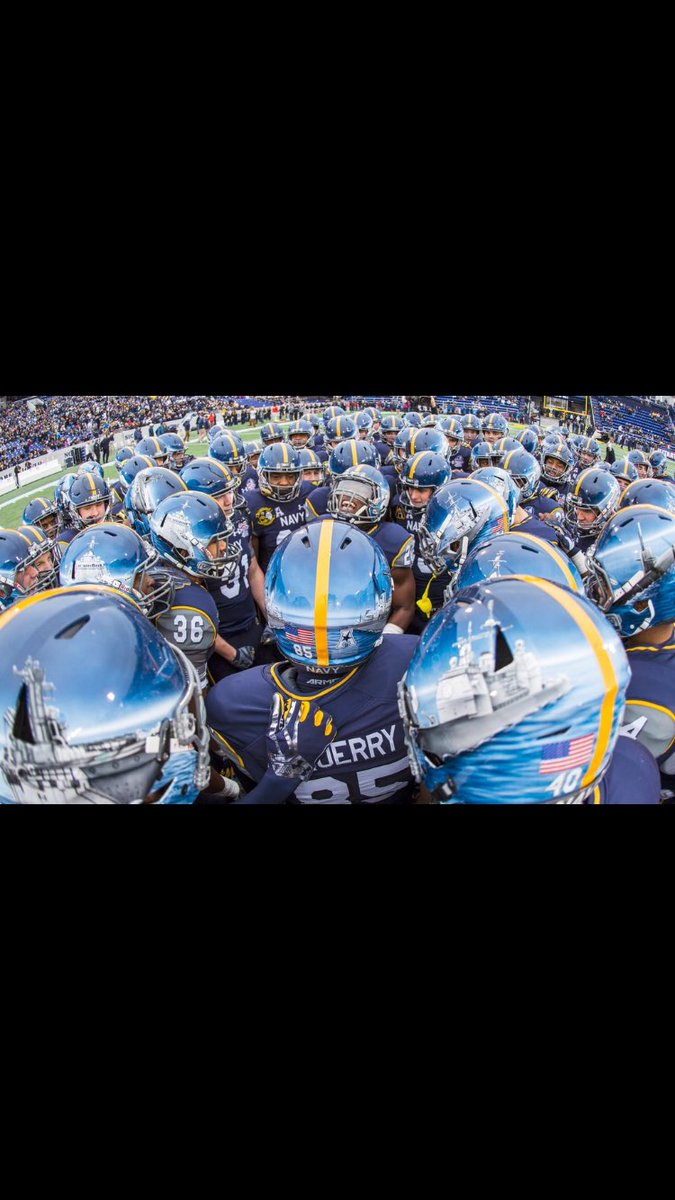 Ryan_Lez4's tweet photo. I am honored to have received an offer from the United States Naval Academy! 🇺🇸⚓️⚓️ https://t.co/dtZdcwRHC1