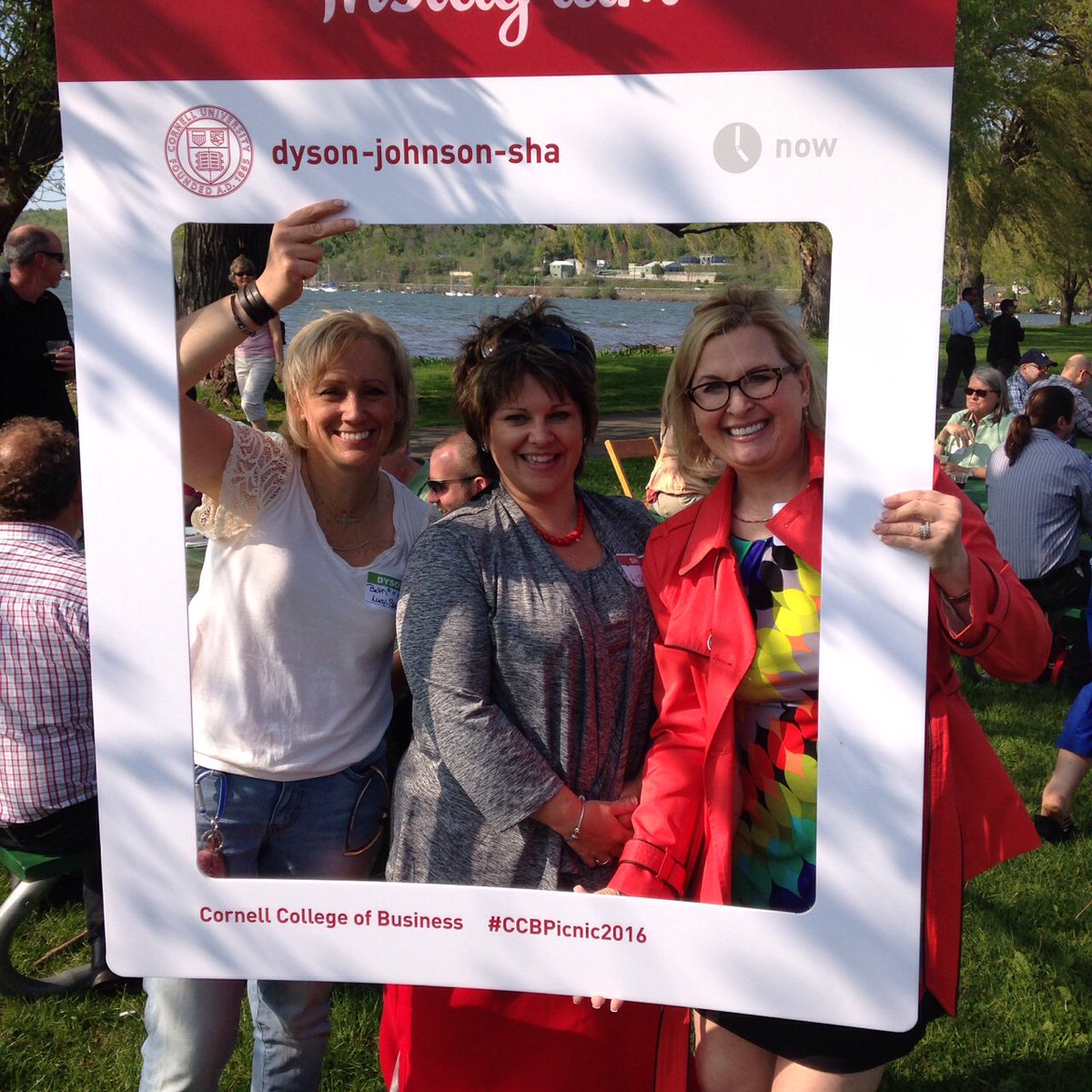 Shannon_Dortch's tweet photo. Beautiful afternoon for #CCBPicnic2016, @CornellMBA, @Cornell_SHA, @DysonSchool for https://t.co/4Kt4bNLR5U https://t.co/ZDUE6rQBH8
