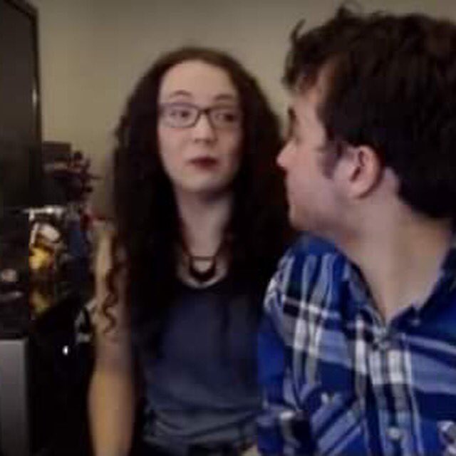 What prompted this reaction? Watch the new video to find out! m.youtube.com/watch?v=Tq00Ev… #letsplay #nidhogg #funny