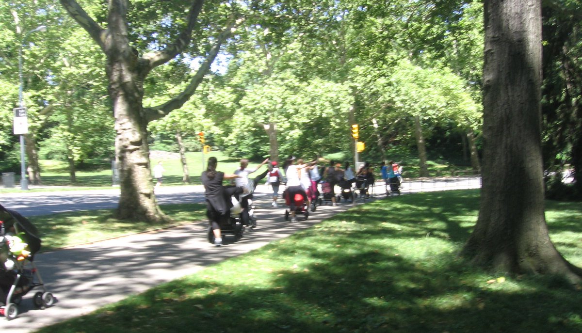 Strollercize's tweet photo. #Strollercize's Wheel of Knowledge Instructor Academy makes starting a stroller fitness class easy and affordable https://t.co/cWCTFciRn3