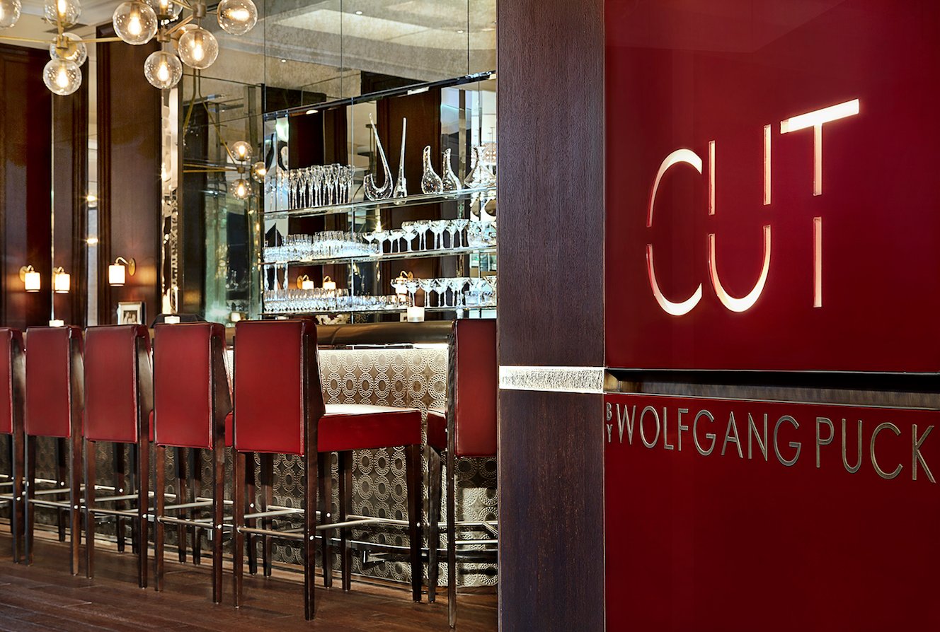 Wolfgang Puck ??? X: "Congrats to the CUT Bahrain team for winning Best  Fine Dining Restaurant in the #MEHA 2016! https://t.co/SH955PPDVk  https://t.co/ykGhORC2V0" / X