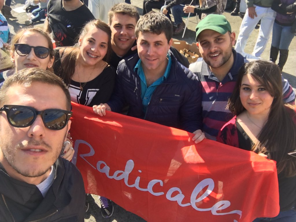 elgringotorres's tweet image. Al ritmo d #LosManseros y #SergioGalleguillo festejamos 1día bien patrio y radical #FelizDiaDeLaPatria #VivaLaPatria