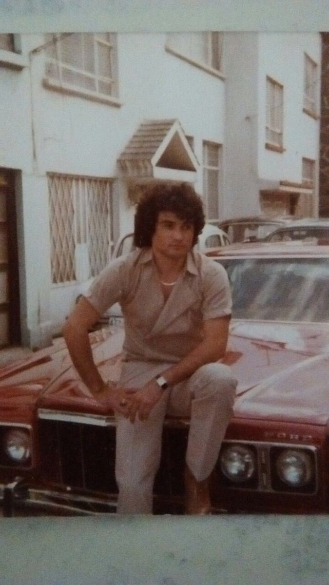 pamevoguel's tweet image. Echando fashionismo como mi papi @DockersMX #FestejandoAPapá #dockersmx participen como yo! Solo me faltó el mustang