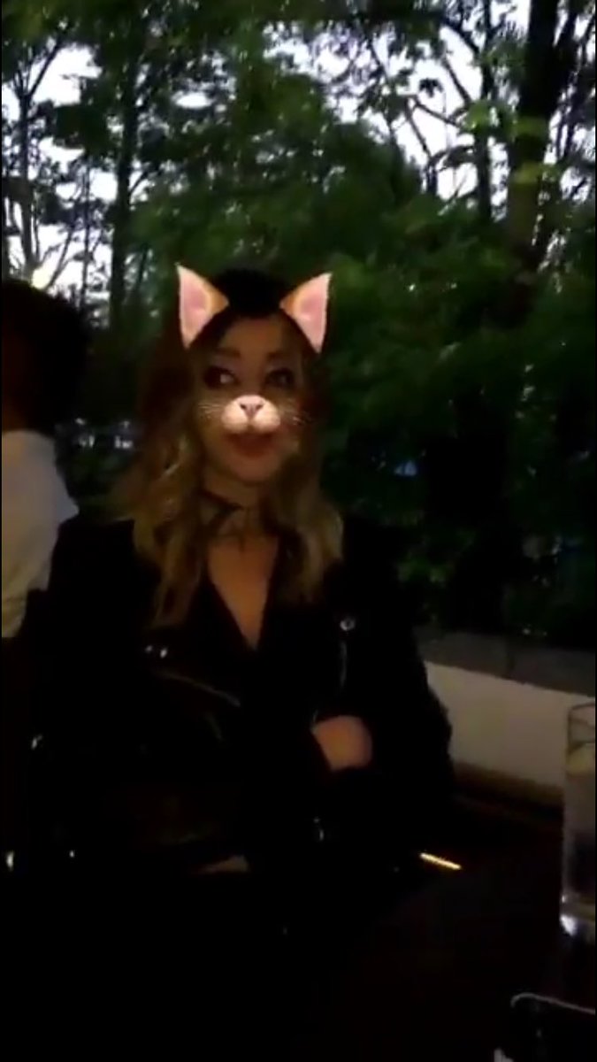 DeleanorDivaaa's tweet photo. 😂❤️ https://t.co/TMyTpSgazY