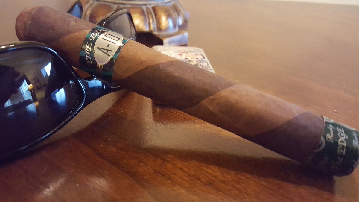 R&amp;R time Rocky A10 edge @CigarChairman <a href="/PistolCliff/">Cliff Wilson</a> <a href="/HN_JAD/">Houston-JD</a> <a href="/RobustoBabe/">Robusto Cigar Babe</a> <a href="/CigarsBourbonD/">Don Cunningham</a> @nhale1300 <a href="/MarioCFulco/">Mario🇺🇸🙏🇮🇹</a>