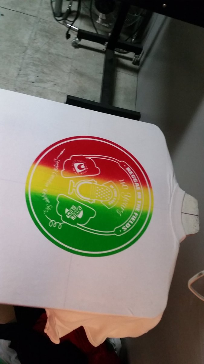 dirtyprinthouse's tweet photo. @dirtyprinthouse getting creative for the 40th year of @reggaeinthefields @ckcu #moretocome https://t.co/ZjceUU5lZS