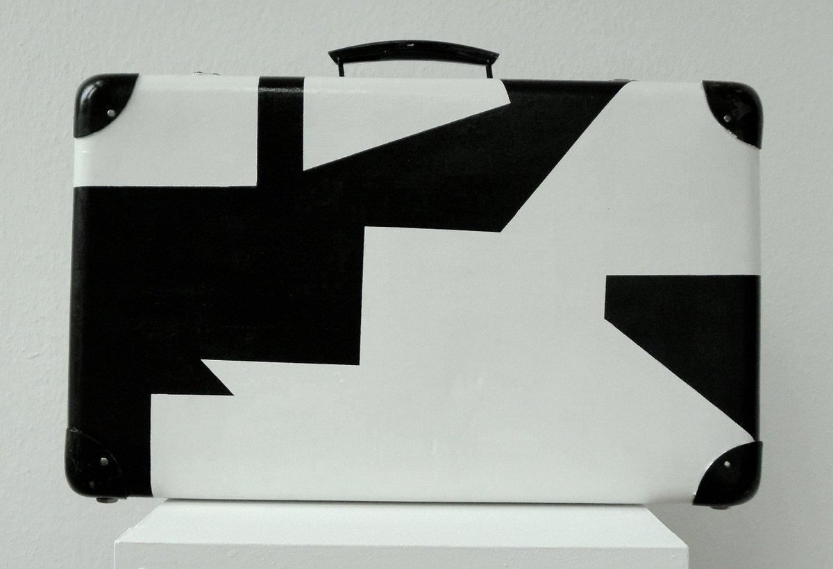 gahuert's tweet photo. Title: "Mexican Matrix Suitcase" (side B) Acrilic 57 x 17 x 36 cm Open Secrets Series  2013  https://t.co/OKQEom6K9J https://t.co/JqjGFSpbai
