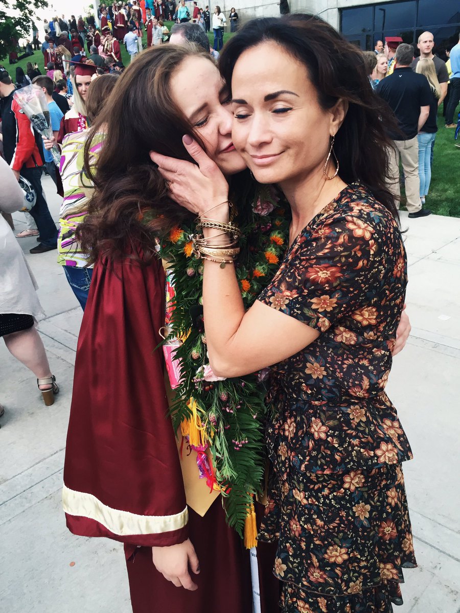 Lamb___Chops3's tweet photo. So grateful to have the most supportive family out there 💕💕 https://t.co/oBdA1frP5o