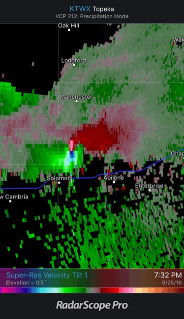 PaxBiggs's tweet image. That is a strong tornado...