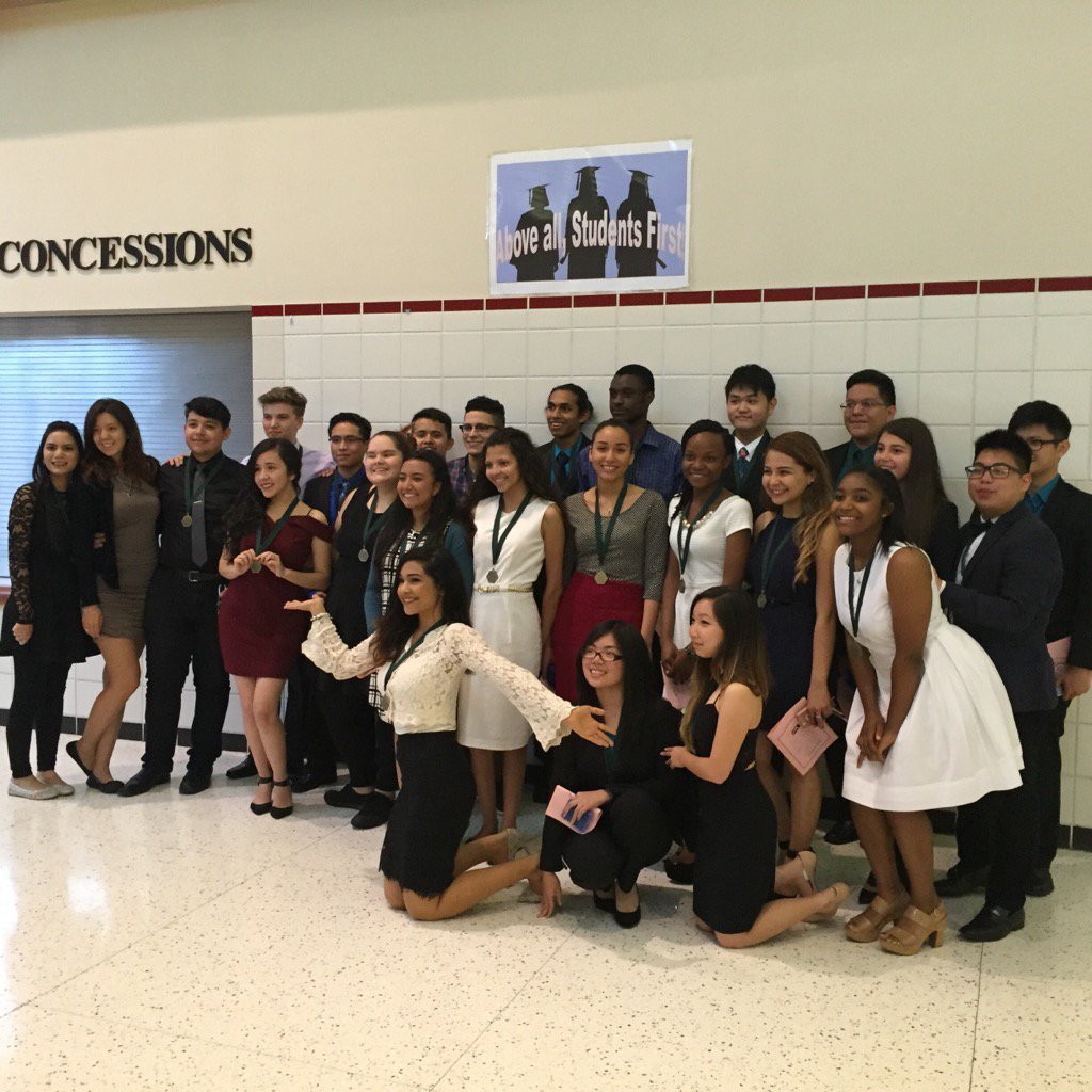 AECHSKnights's tweet photo. Awesome AECHS Knights award winners at the AISD Pent-A Ceremony! https://t.co/59LdLwFz1o