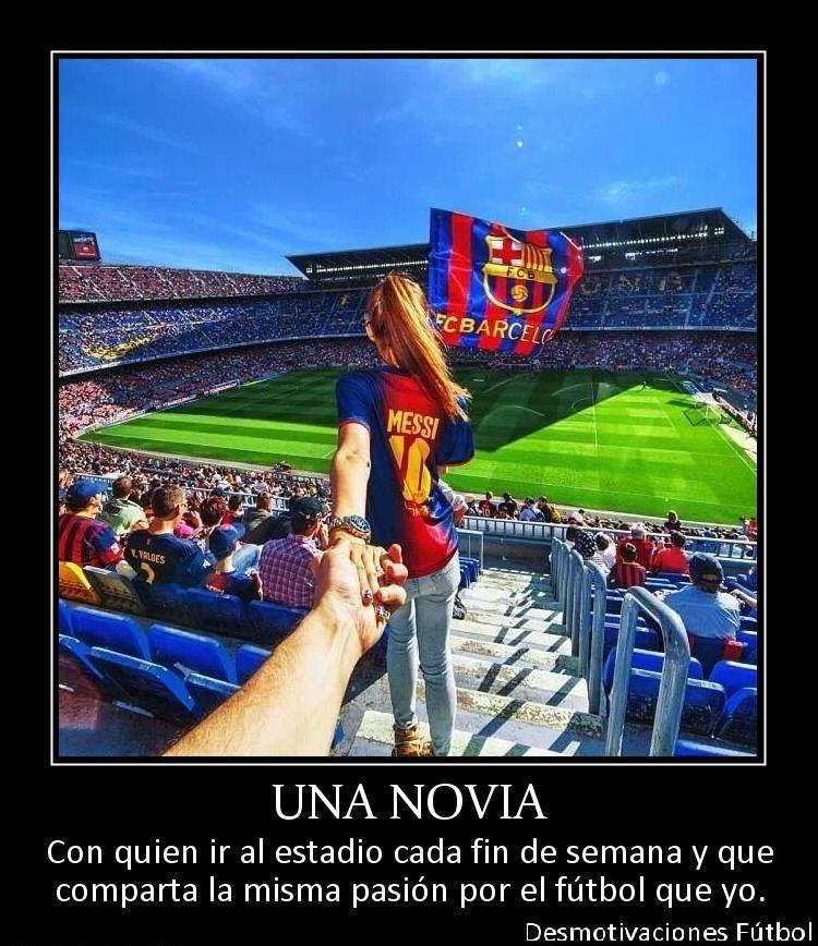 poreltitulomx's tweet photo. Queremos una novia que nos acompañe al estadio https://t.co/KR8guCozVI
