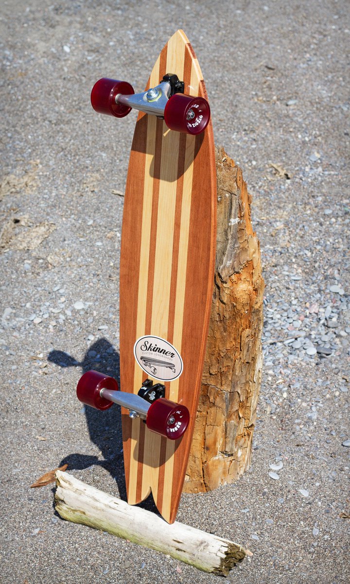 skinnercustom tweet picture