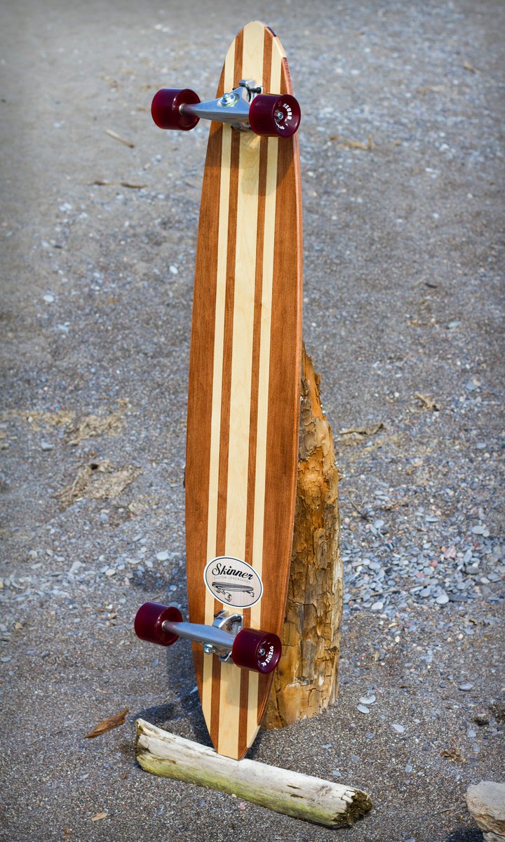 skinnercustom tweet picture