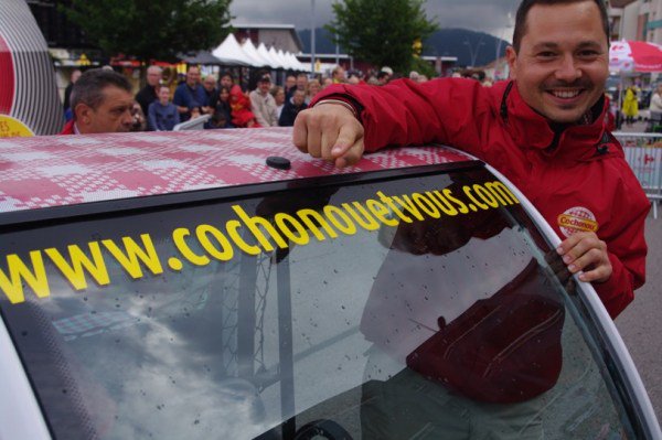 biehlerxavier's tweet photo. Tour de France : Saucissons, bobs et 2CV Cochonou au Grand Départ le 2 Juillet https://t.co/k6QIMNXfTB https://t.co/nAZrlLlGMF