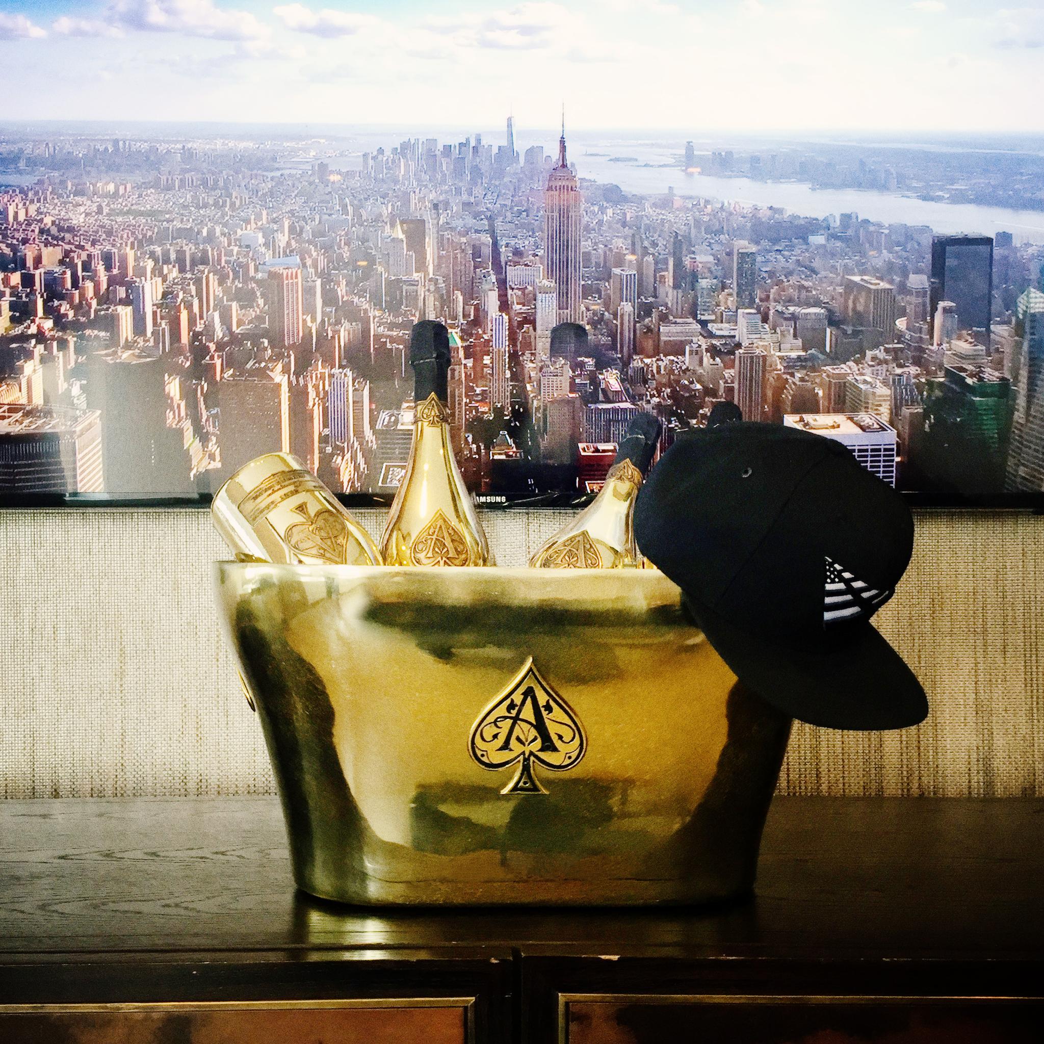 Roc Nation on Twitter: ““All we see is gold bottles and paper plane