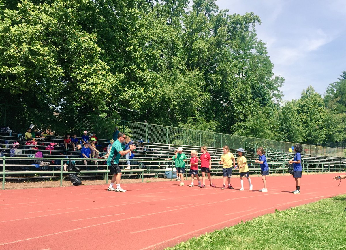 FriendsofBISW's tweet photo. Recall exciting moments from this great day. #Sports week https://t.co/eiXHS8ydGc https://t.co/NnUG2WtwA0
