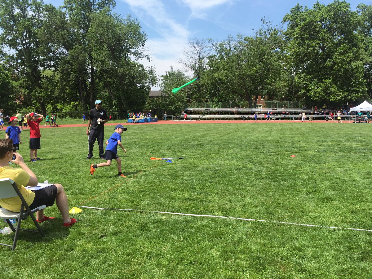 FriendsofBISW's tweet photo. Recall exciting moments from this great day. #Sports week https://t.co/eiXHS8ydGc https://t.co/NnUG2WtwA0