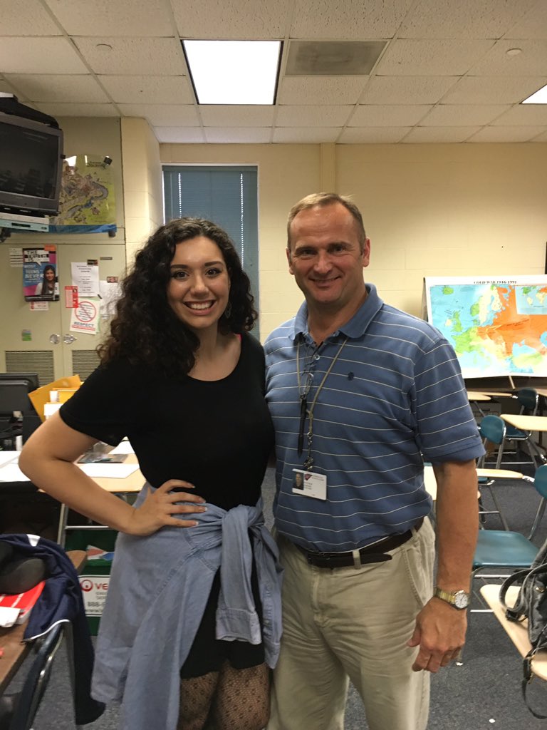 HannahSiebold's tweet image. gonna really miss these two next year :( #littlenicolas #crewscontrol