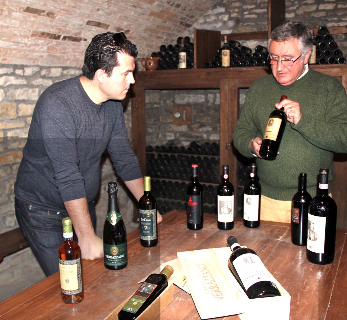 TrevaRestaurant's tweet photo. #NationalWineDay is better when you source from the best possible locations #Verrazzano #Treva https://t.co/bpAMNbB3nO