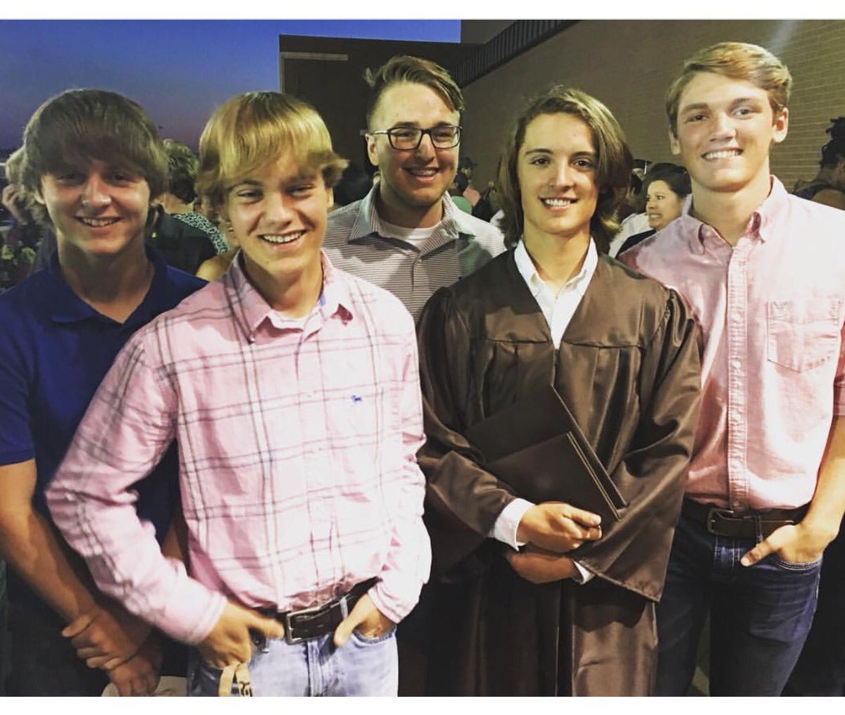 Brendan10125's tweet photo. Lost a bestfriend yesterday. Worlds not gonna be the same without him. Thank you for being such a good friend Kenny. https://t.co/LG7fbWf2SX
