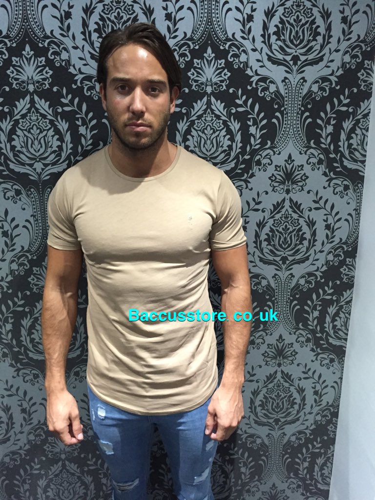 BaccusStore's tweet photo. Clean, smart and quality new from @RoseLondonUK @JamesLock__ https://t.co/i9uEhlWwpJ https://t.co/OeUj5bTlHD