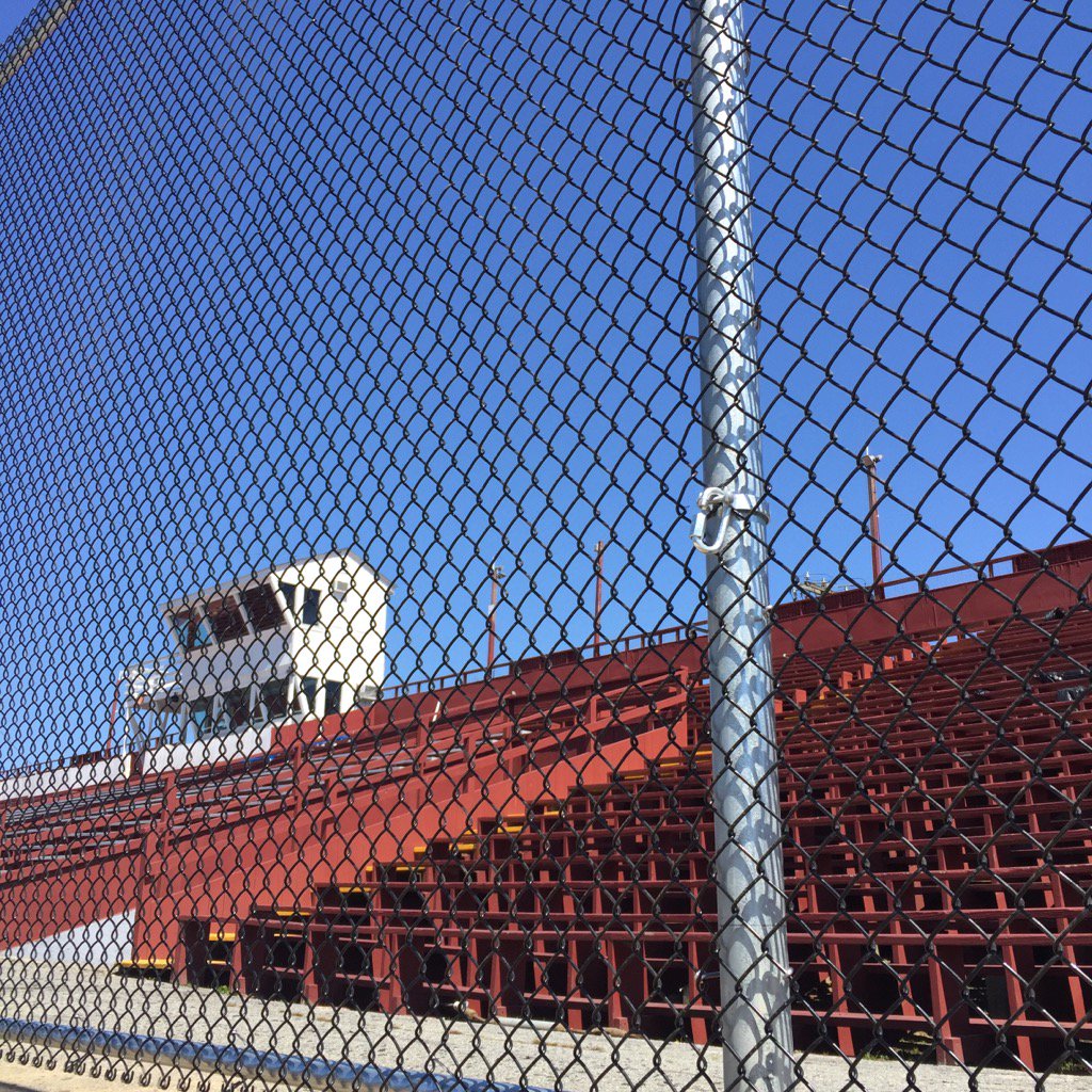 cfdllc's tweet image. Get your motor running @Speedbowl!! 🏁🏁🏁