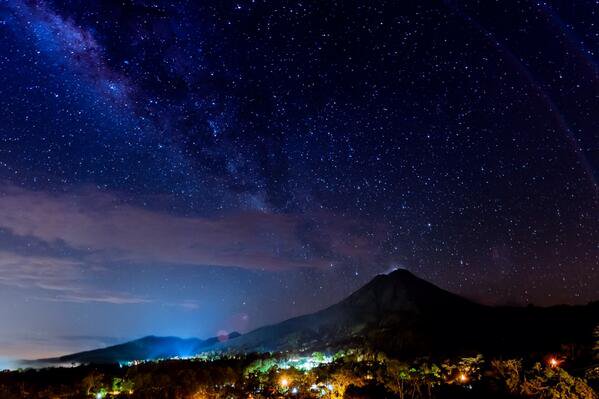 CosmosIsAmazing's tweet image. Costa Rica night sky