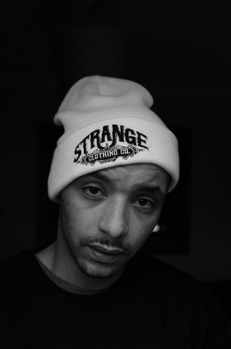 iDJPhotography's tweet photo. Couple more portraits from my shoot with Tony D &amp; Strange Clothing Co

https://t.co/0MIhOS04rI https://t.co/ZEELQUrhcB