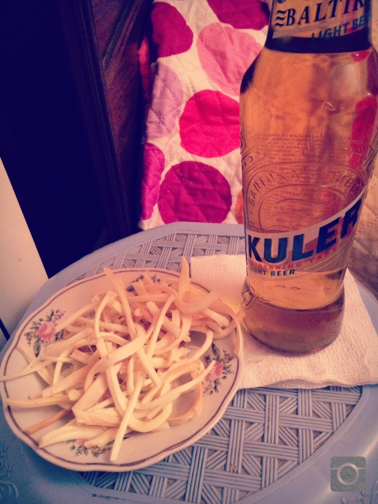 ShamxalJeferly's tweet photo. #stressout #afterhardwork #baltika #sacag #vseponasemu https://t.co/jxSJtaZEI3
