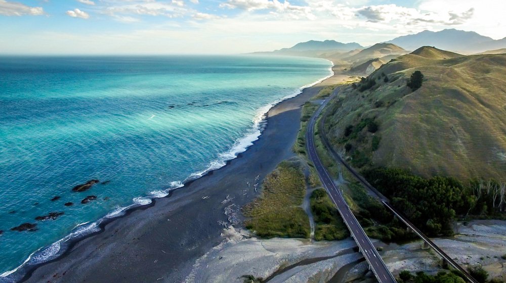 PureNewZealand's tweet photo. 55 photos of New Zealand from above: https://t.co/qMjJDsPE5w https://t.co/A5vzc2Nca8
