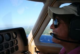 modern_pilot's tweet photo. Train with Meg at modern pilot and get flight training tips through her newsletter: https://t.co/gXFIj8eHde #genav https://t.co/1s5dcOYelL