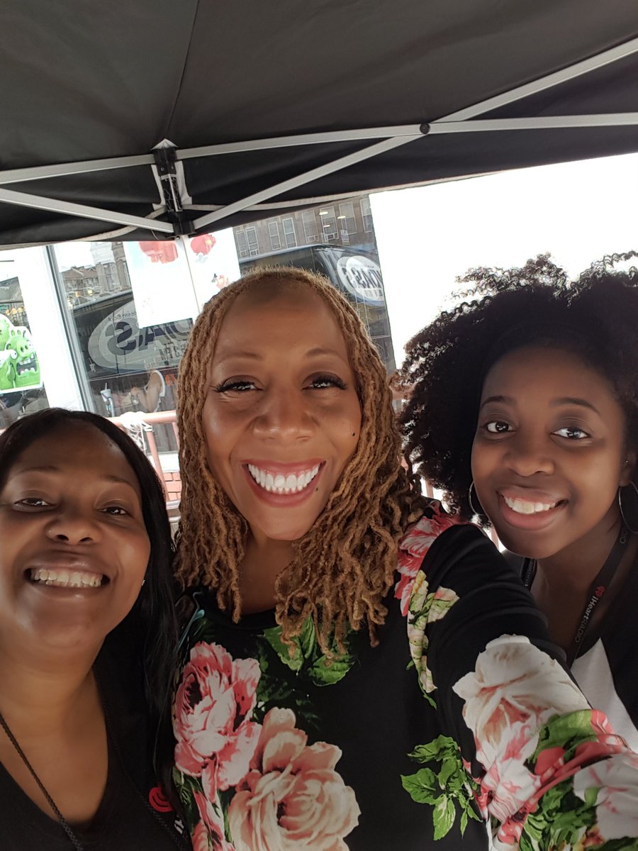 MsPattyJackson's tweet photo. #MyBestFeatureIs My smile! I love making people feel good https://t.co/3L2KxZyXh4