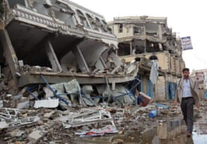 amalm0hammed's tweet photo. #HouthiCrime destroyed 76,200 homes in #Yemen killing 1000s civilians&amp;leaving 100,000s of families homeless. #اليمن https://t.co/nhaV3ez2jr