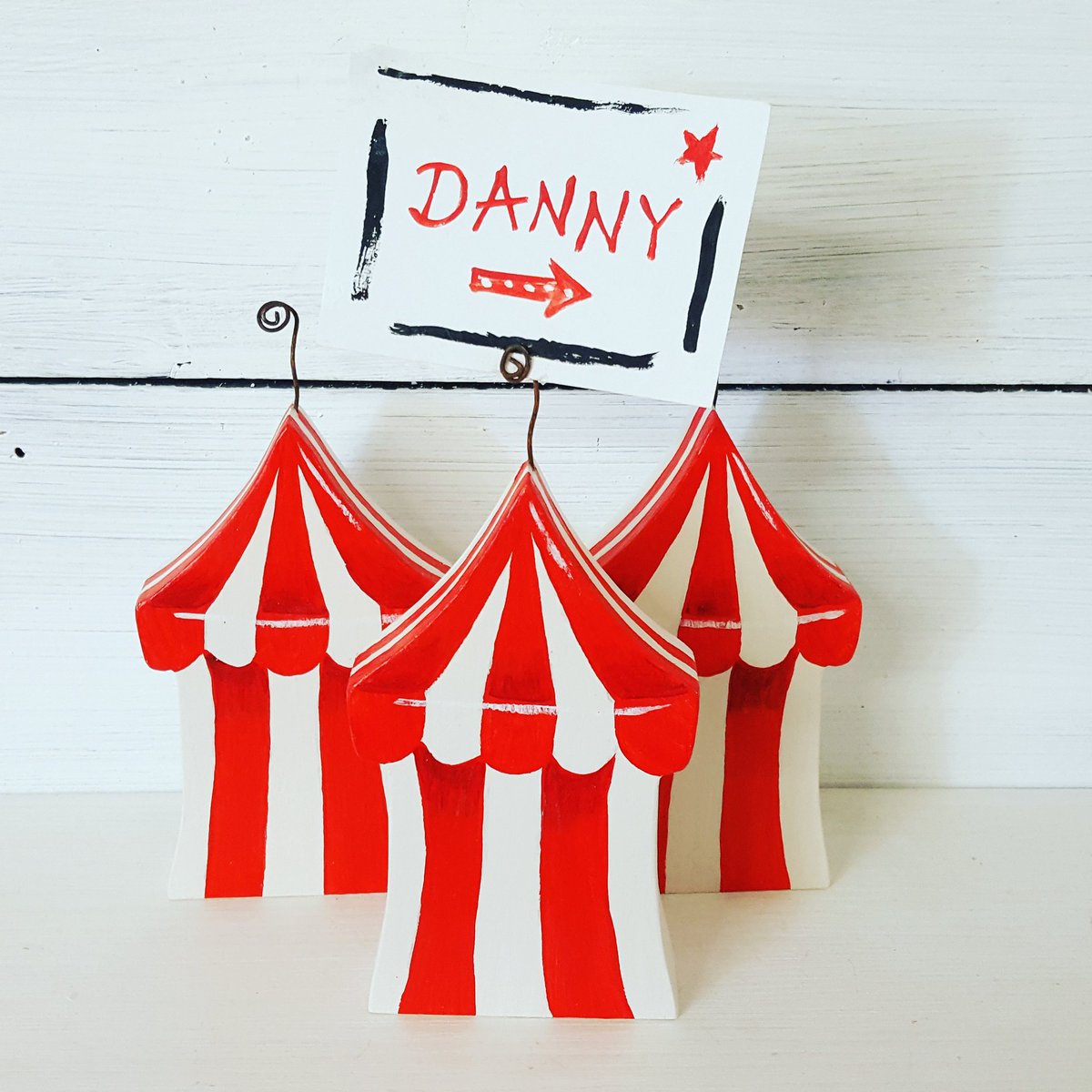 Circus tent name place holders #weddinghour #circuswedding