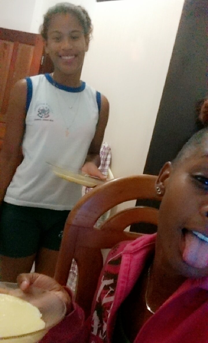 raahromualdo's tweet photo. Come come estrelinha 🌟😂 
      #mingal da tia 🍜 https://t.co/KkANDFvI1b
