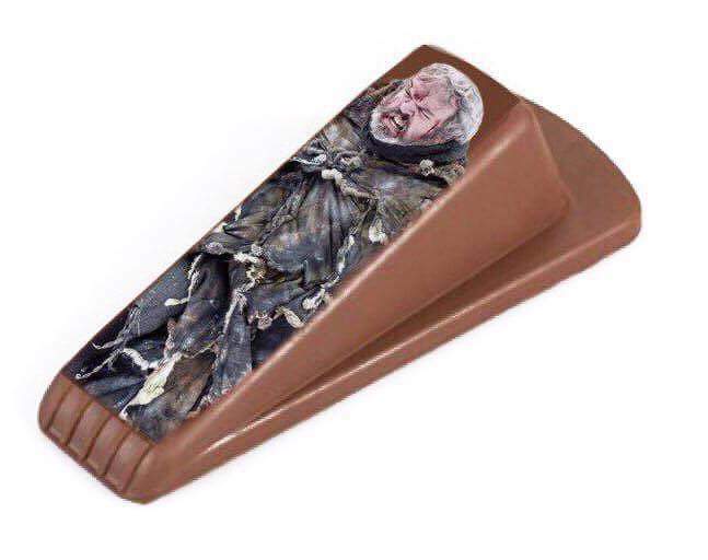 epicchsr's tweet photo. Too soon?  Nah.  #HoldTheDoor https://t.co/bsllAnbbCo