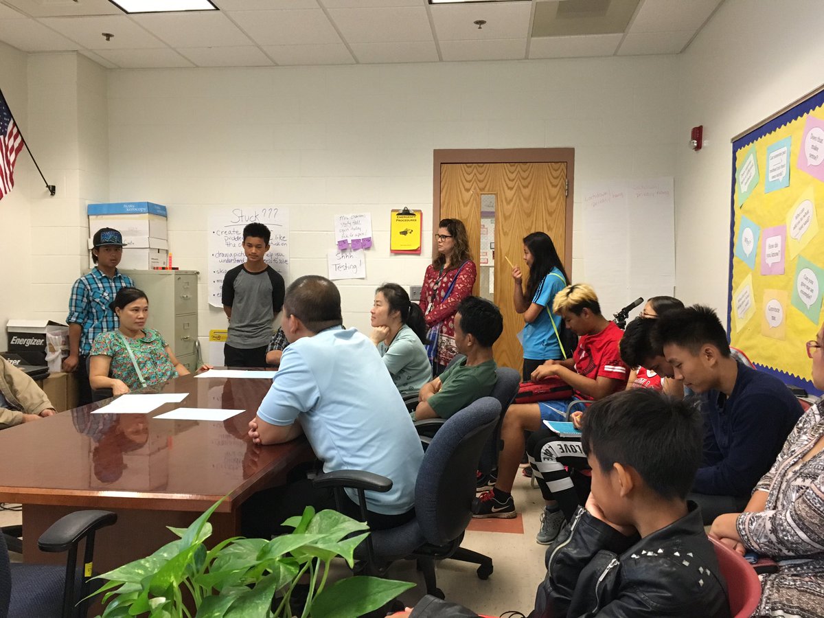 SmithPrincipal's tweet photo. Parents and students listened to presentations from staff and HS students at our Burmese/Karen HS transition meeting https://t.co/HrPr39BAiv
